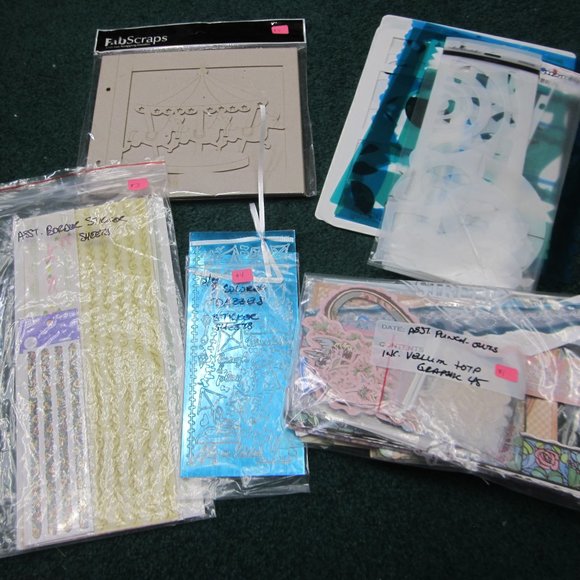 Fabscraps Other - Paper Craft Sticker Templates Punch Outs Fabscraps Assortment